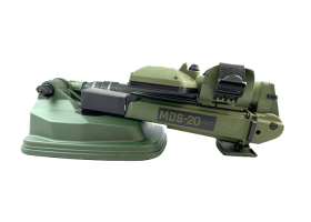 MDS-20 dual-sensor detector with metal detection and ground penetrating radar technology for IED and landmine detection